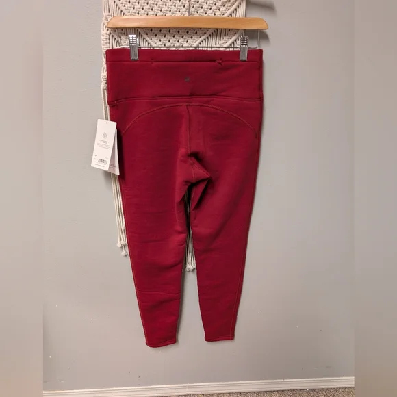 Athleta altitude Tight Bnwt Fleece Lined Red Leggings Small - Picture 5 of 10